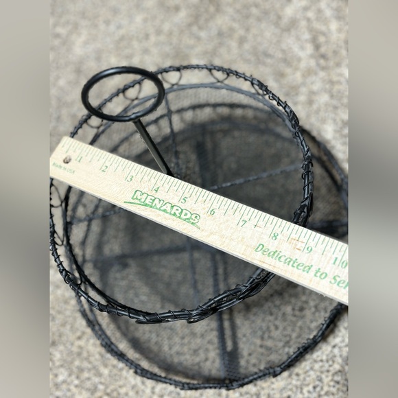 Unbranded black 2 tier wire fruit basket cupcake holder nut holder etc etc - Picture 4 of 8